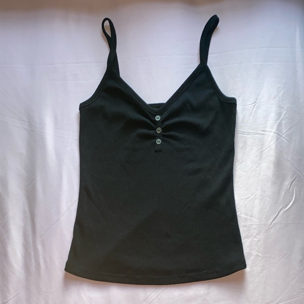 Rue21 Black Fitted Buttoned Camisole